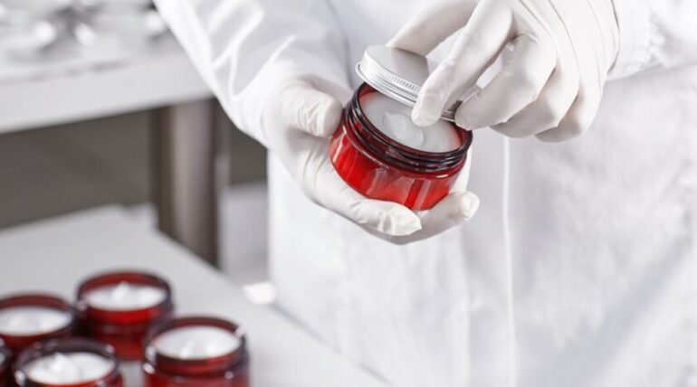 Cosmetic claims testing laboratory supporting FTC-compliant cosmetic claim substantiation